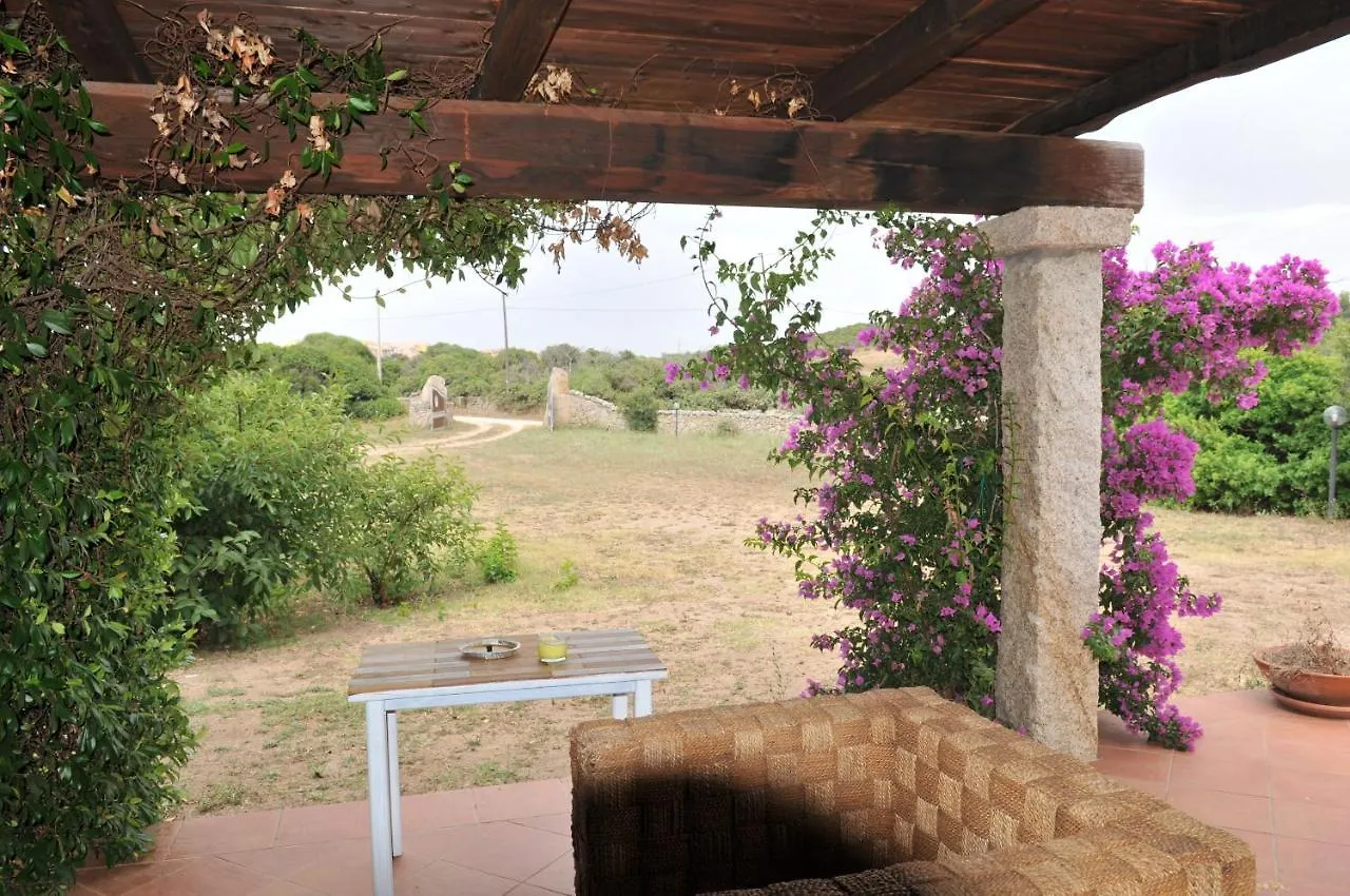 Appartamenti Curichena Porto Pozzo Bed & Breakfast